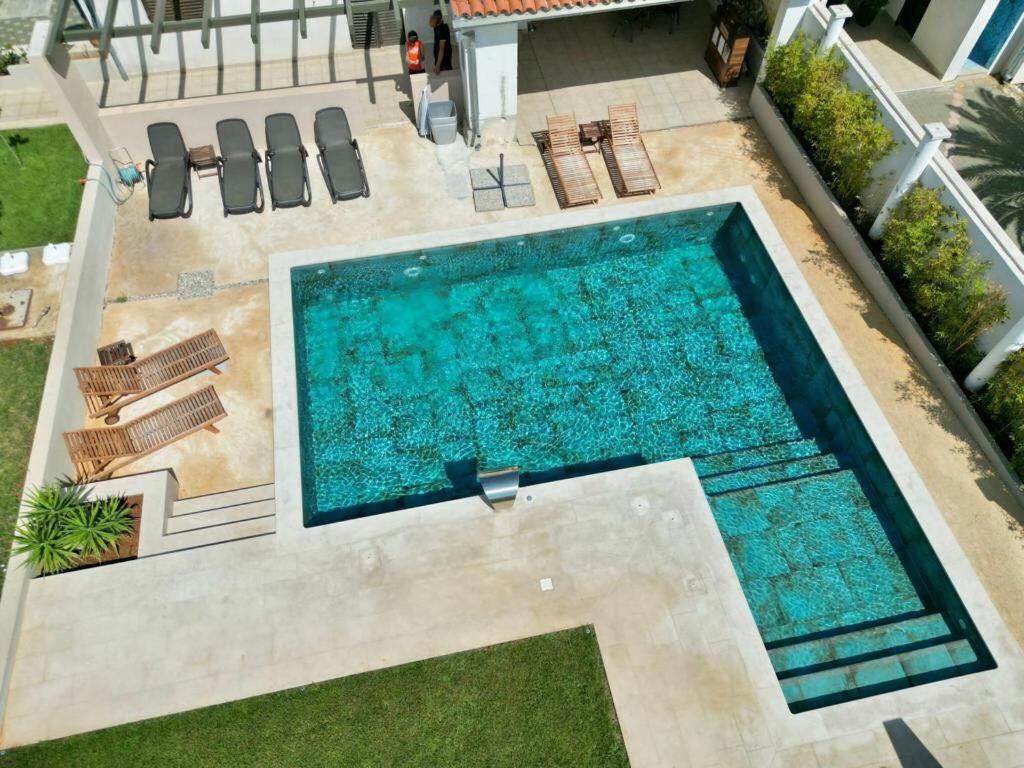 Linc Rooms & Apartments Banjole Exterior photo